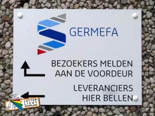 Verwijsbord bezoekers en leveranciers met logo